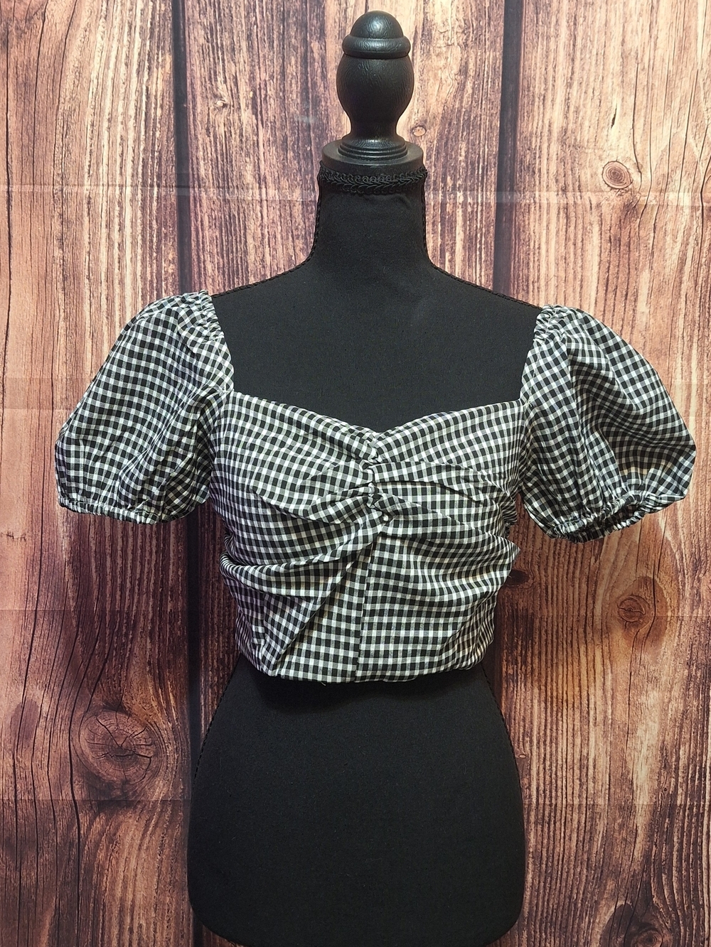Pink Lily Black & White Gingham Puff Sleeve Crop Top Size Small